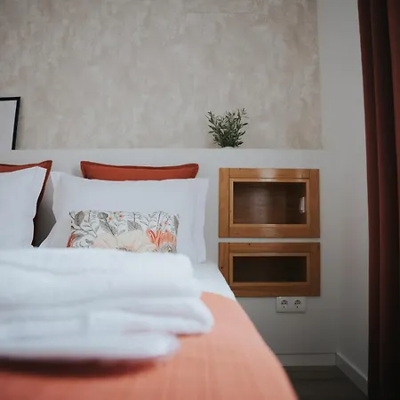 Casa Da Carreira Almagreira (Santa Maria)