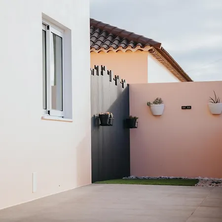 Casa Da Carreira Feriehus Almagreira (Santa Maria)